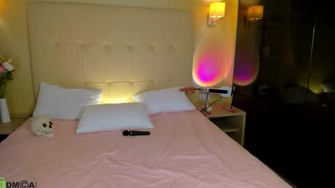 Snapshot of completee_fool chatting on 10.22.25 completee_fool online show from 10.22.25