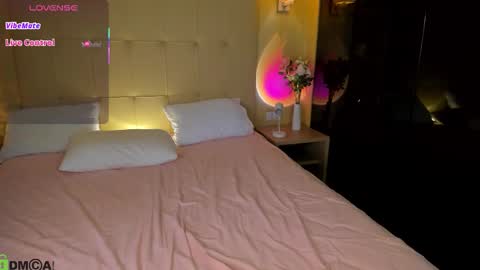 Snapshot of completee_fool chatting on 11.16.25 completee_fool online show from 11.16.25