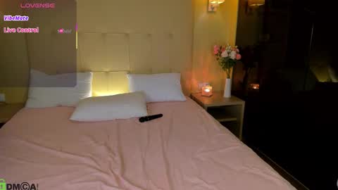 Snapshot of completee_fool chatting on 11.26.25 completee_fool online show from 11.26.25