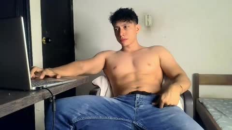 Snapshot of conde2710 chatting on 05.24.26 ELCONDE online show from 05.24.26