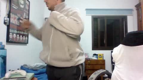 Snapshot of conejero_37 chatting on 01.06.25 Jesus online show from 01.06.25