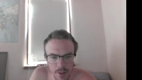 dreamy eyed lover online show from 03.03.26