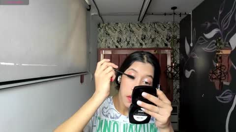 C O N N I E online show from 03.19.26