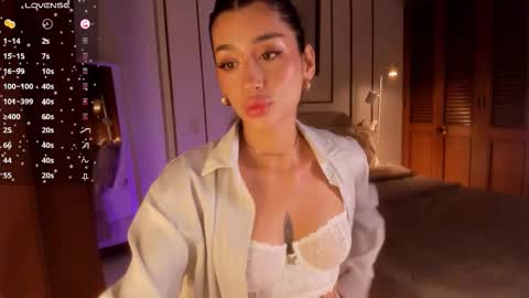 Snapshot of connie_deep chatting on 11.24.25 connie online show from 11.24.25