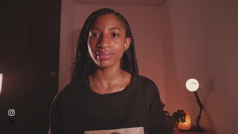 Snapshot of connie_west0 chatting on 12.14.24   independent model online show from 12.14.24