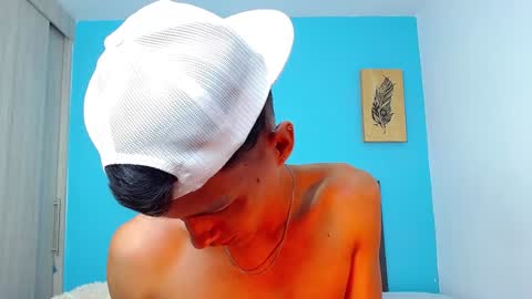 Snapshot of connor_garrett chatting on 12.30.24 Connor online show from 12.30.24