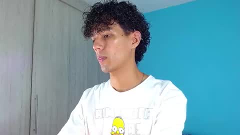 Snapshot of connor_garrett chatting on 12.14.25 Connor online show from 12.14.25