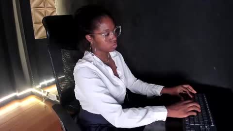 Nilo Solem online show from 06.20.26