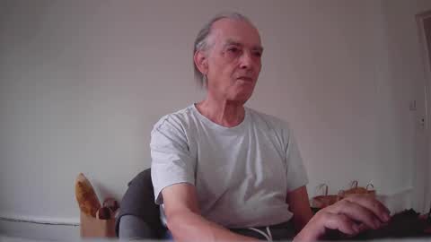 Snapshot of conte2024 chatting on 09.23.25 conte2024 online show from 09.23.25