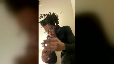 Snapshot of convertibl chatting on 01.08.26 convertibl online show from 01.08.26