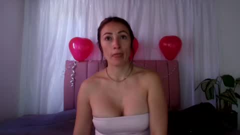 Snapshot of conyabril chatting on 07.20.26 conyabril online show from 07.20.26
