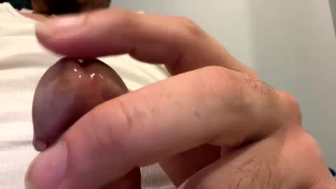 Snapshot of cookie_monster8593 chatting on 01.06.26 cookie_monster8593 online show from 01.06.26