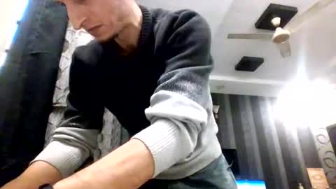 Snapshot of cool2buddies chatting on 11.05.25 Cool2Buddies online show from 11.05.25