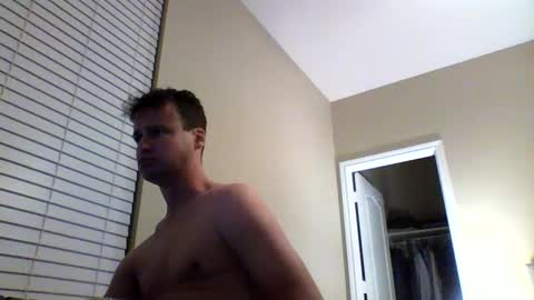 Snapshot of cooldude122222 chatting on 12.06.24 cooldude122222 online show from 12.06.24