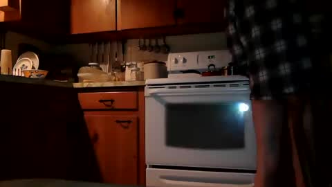 Snapshot of cooldude5432 chatting on 02.14.25 Cool Dude online show from 02.14.25