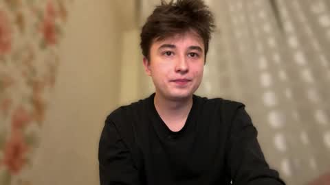 Snapshot of coolskum00 chatting on 11.30.25 Lisa and Alen online show from 11.30.25