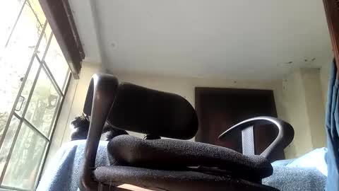 Snapshot of cooltdad chatting on 01.12.25 cooltdad online show from 01.12.25