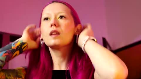 Ginger The Cringer online show from 05.10.26