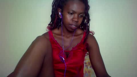Snapshot of coquine_lara chatting on 04.23.26 coquine_lara online show from 04.23.26