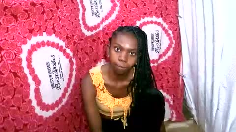 Snapshot of coquine_lara chatting on 06.08.26 coquine_lara online show from 06.08.26