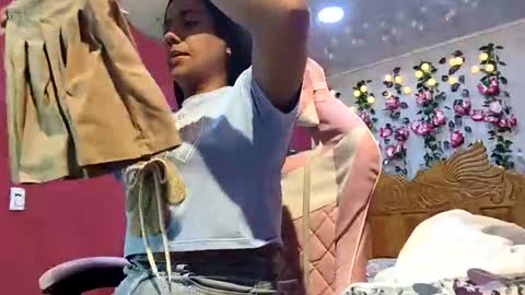 coral0403 online show from 04.17.26