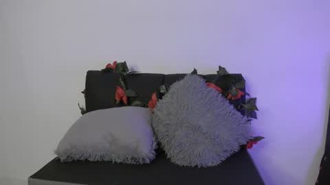 Snapshot of coraliebronson chatting on 01.17.26 Coralie Bronson online show from 01.17.26