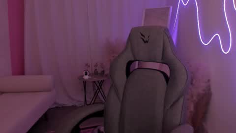 Snapshot of coramiel chatting on 02.03.26 little girl who is always right or just Cora online show from 02.03.26