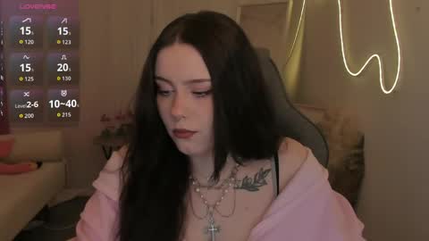 Snapshot of coramiel chatting on 03.17.26 little girl who is always right or just Cora online show from 03.17.26