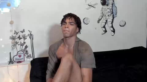 Snapshot of coreyglover chatting on 10.30.25 CoreyGlover online show from 10.30.25