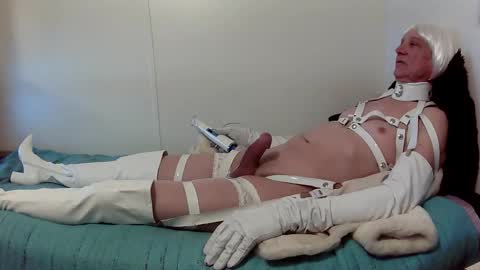 corsetnboots online show from 02.19.26