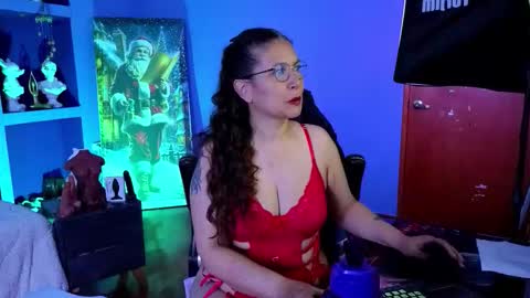 Natali online show from 11.18.25