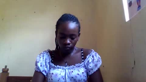 Snapshot of cosabella_cosie chatting on 05.05.26 Cosabella online show from 05.05.26
