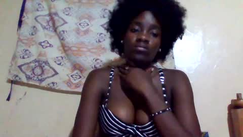 Snapshot of cosabella_cosie chatting on 08.02.26 Cosabella online show from 08.02.26
