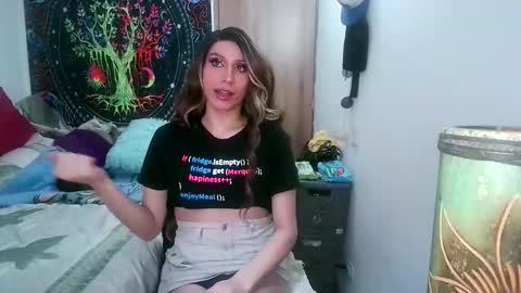 Snapshot of cosmic_crystal chatting on 10.19.25 cosmic_crystal online show from 10.19.25