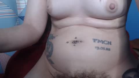 Snapshot of cosmicgrace chatting on 11.16.25 Grace online show from 11.16.25