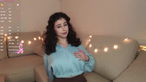 Snapshot of cosmos_baby chatting on 01.08.26 Luna online show from 01.08.26