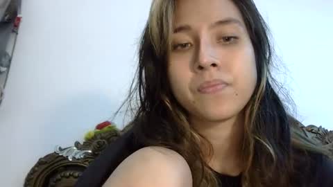 Snapshot of cottoncandygirl9898 chatting on 02.17.25 Liz Gwyneth Charlota online show from 02.17.25