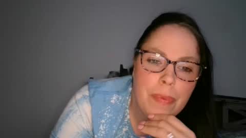 Snapshot of countrylovin2018 chatting on 01.23.25 Fallen Angel 21 online show from 01.23.25