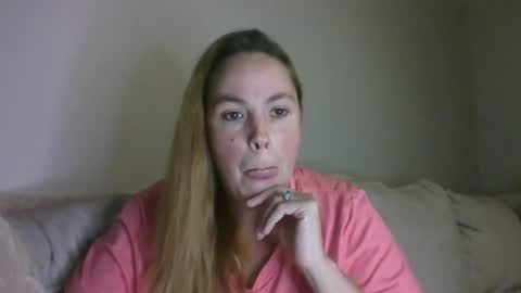 Snapshot of countrylovin2018 chatting on 10.01.25 Fallen Angel 21 online show from 10.01.25