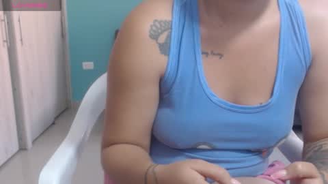 Snapshot of couple_sexandlove chatting on 01.14.26 ALEJANDRO Y EMILY online show from 01.14.26