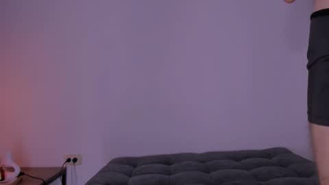 Snapshot of couple_sexxo chatting on 09.10.25 Couple sexxo online show from 09.10.25