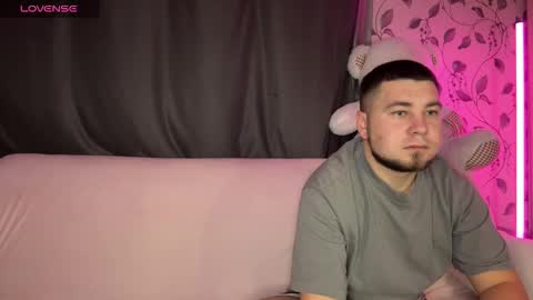 Snapshot of coupleinspire chatting on 11.10.25 Emily Ryan online show from 11.10.25