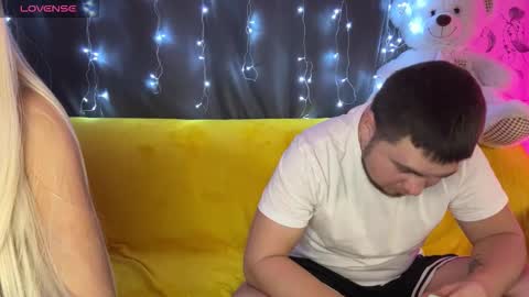 Snapshot of coupleinspire chatting on 11.29.25 Emily Ryan online show from 11.29.25