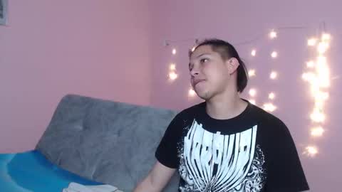 Snapshot of coupleperv666 chatting on 11.27.25 COUPLE PERV online show from 11.27.25