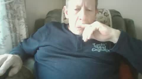 Snapshot of courieral1 chatting on 12.03.25 courieral1 online show from 12.03.25