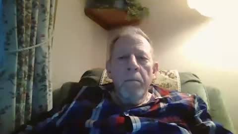 Snapshot of courieral1 chatting on 12.23.25 courieral1 online show from 12.23.25