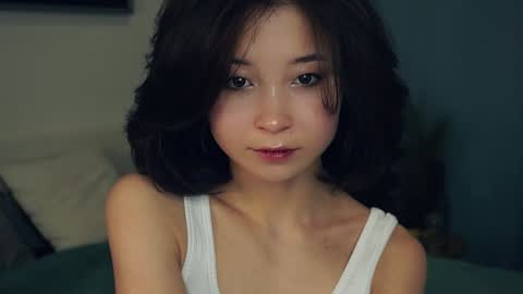 Yui online show from 02.01.25