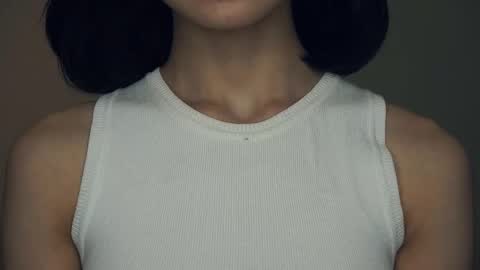 Yui online show from 02.18.25