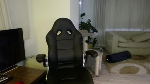 Snapshot of cowboy_co chatting on 11.26.25 cowboy_co online show from 11.26.25