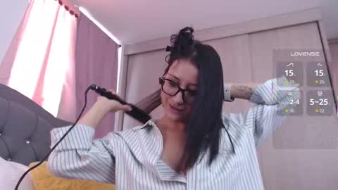 cowgirl_isa online show from 09.25.25